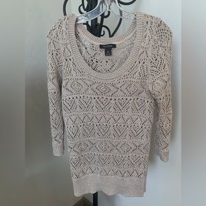 WHITE‎ HOUSE BLACK MARKET  Women’s Size M Gold Metallic Crochet Sweater 3/4 Slv